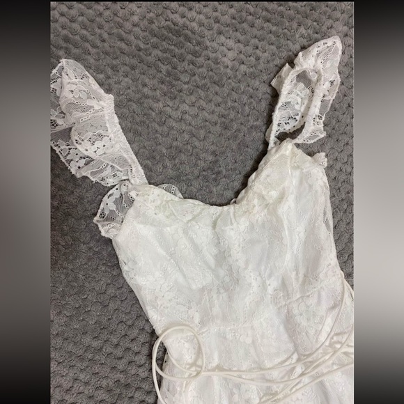 Sage & Paige Romper - Picture 2 of 4